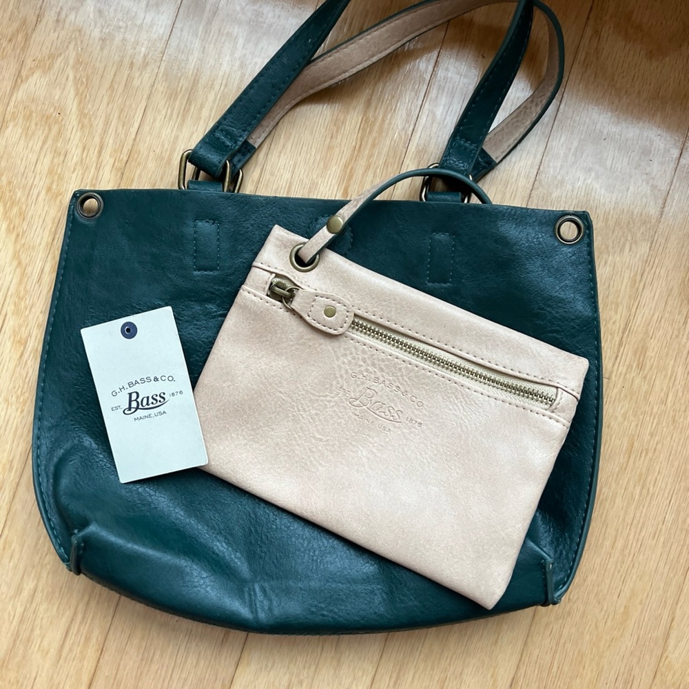 Bass Green and Cream Women's Bag Set